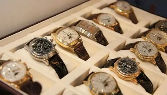 Đồng hồ chính hãng TPHCM, shop đồng hồ nam Sài Gòn