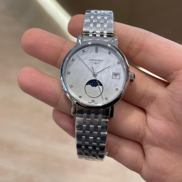 Đồng hồ pin Quartz là gì? Ưu và nhược điểm của đồng hồ pin Quartz