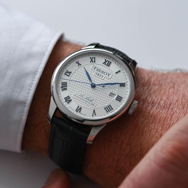 Tissot hay Longines: Đâu là cỗ máy thời gian dành cho cổ tay bạn?
