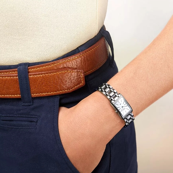 Longines tank là gì? Khám phá đồng hồ Longines mặt chữ nhật thanh lịch